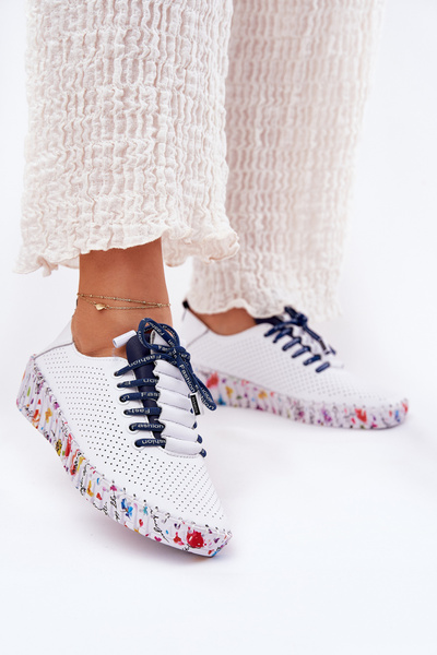 Kožené Polobotky Na Vzorovanej Platforme Artiker 52C1713 Biely-Námornícky