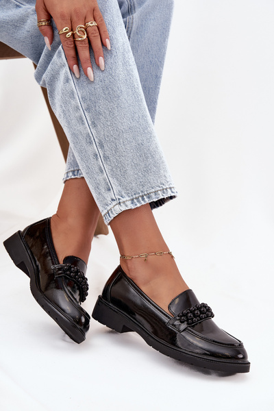 Dámske lakované mokasíny s korálkami S.Barski HY52-541 Čierne