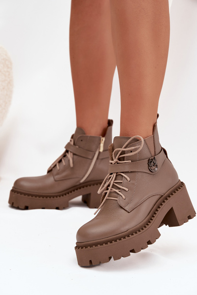 Kožené dámske čižmy na kline s ozdobným pásom podšité Zazoo 60557 tmavé béžové